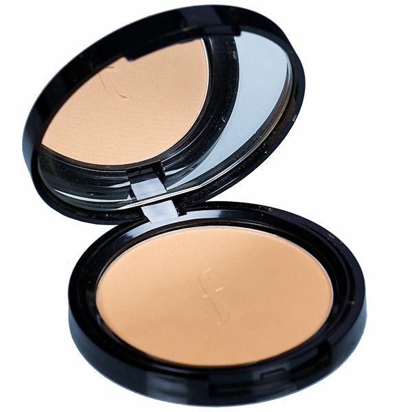 Buy Faces Canada Weightless Matte Finish Compact Beige 03 9 g Online at ...